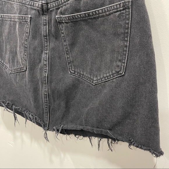 Madewell Rigid Denim A-Line Mini Skirt Button Front Edition In Lunar Wash - Picture 5 of 10